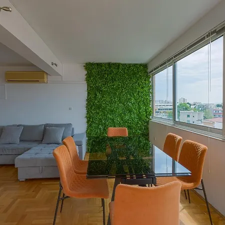 Big Nick's Penthouse Apartment